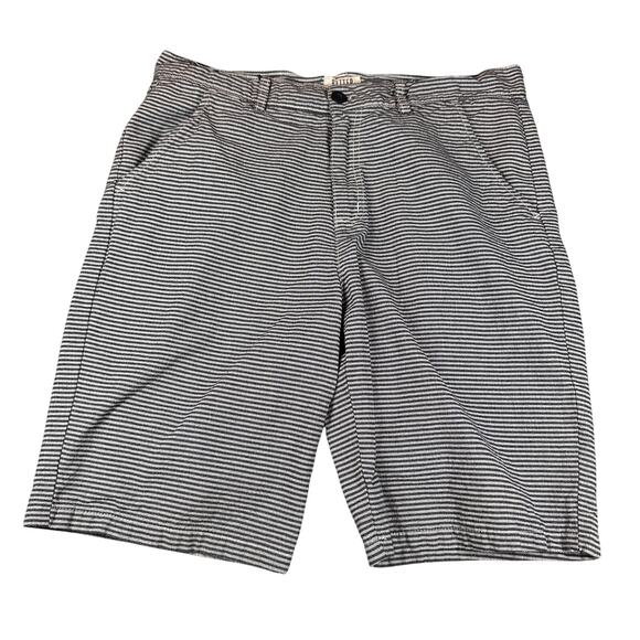 Better Unsaid Shorts Mens 34 Blue White Striped Casual Cotton Flat Front Summer - Picture 1 of 11